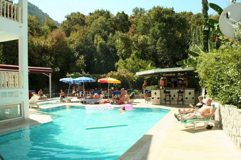 Oylum Garden Hotel 伊丘美勒 外观 照片